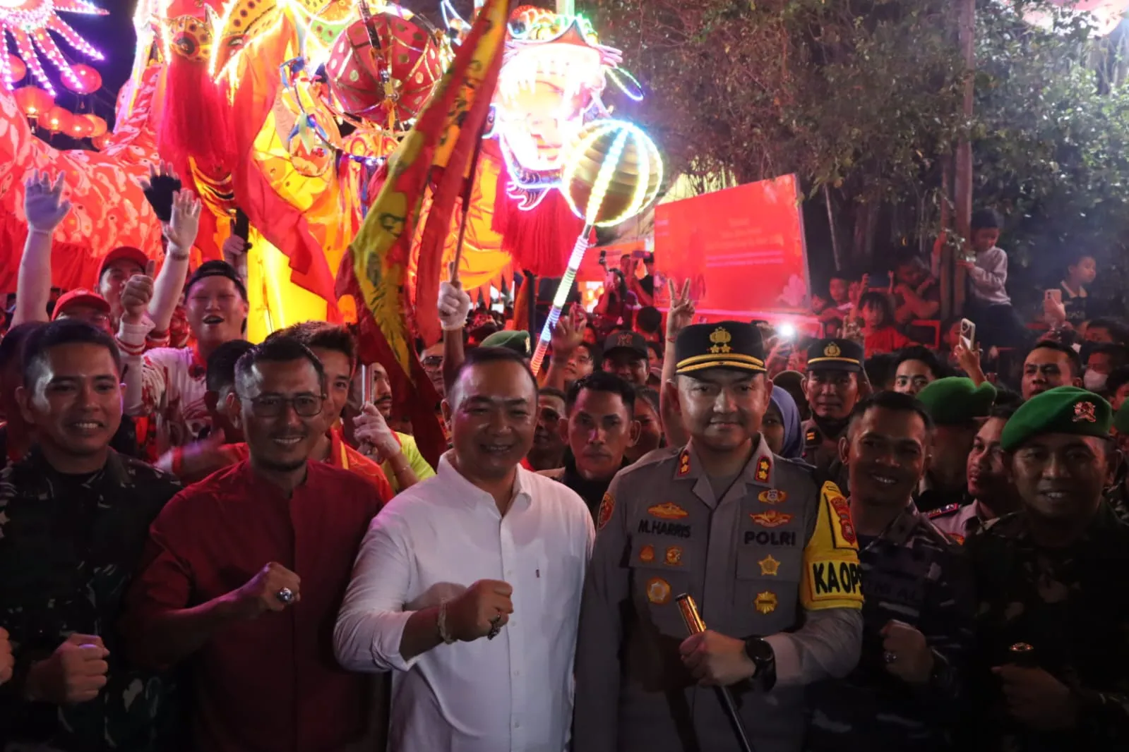 Kapolres Ketapang Hadiri Perayaan Malam Cap Go Meh 2577 Sekaligus Pelepasan Pawai Naga