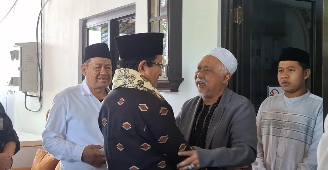 Polres Pasuruan Kota Amankan Kunjungan Safari Ramadhan Menteri Agama RI ke Sejumlah Ponpes di Pasuruan