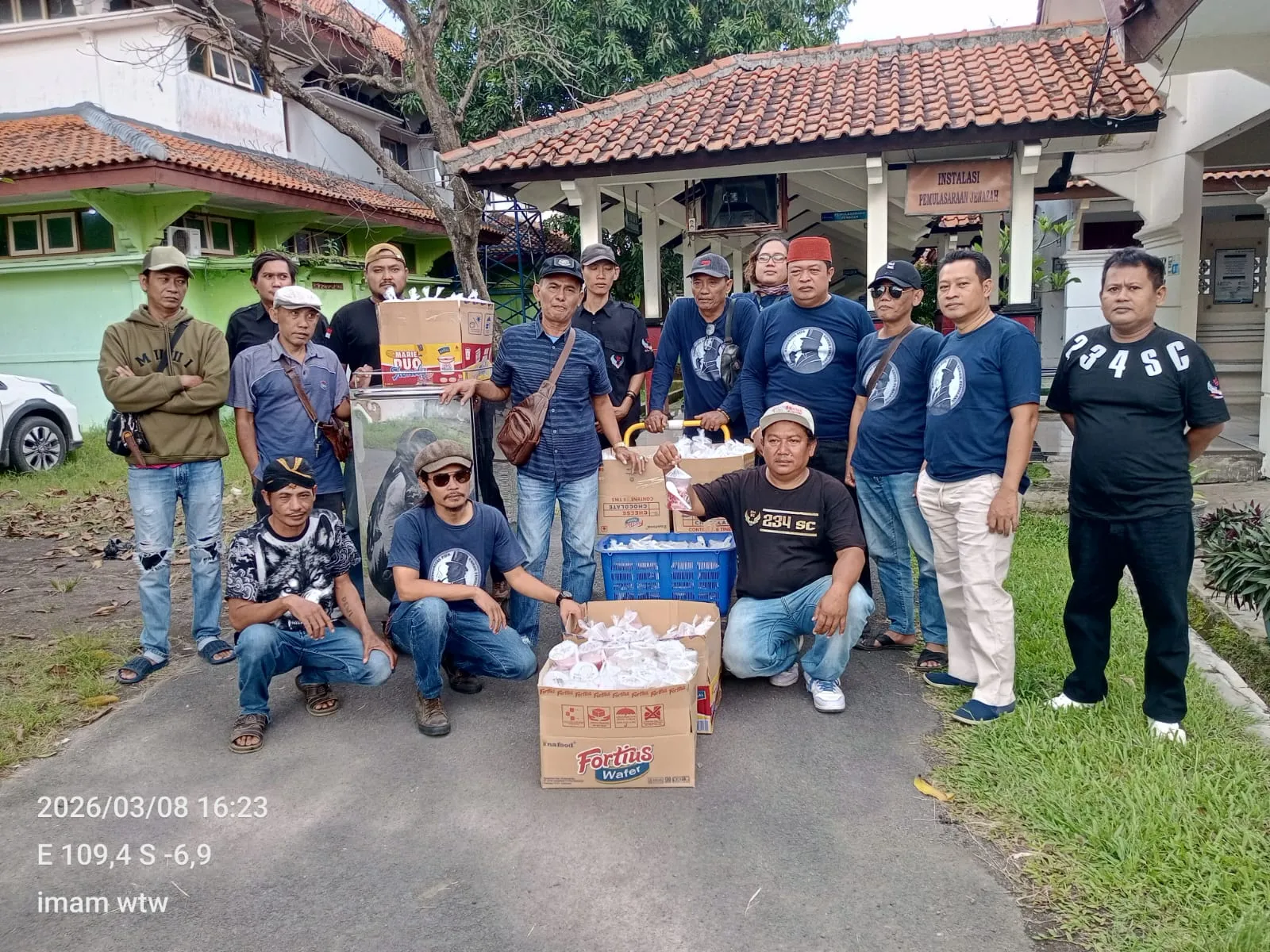 Pasien RSUD Hasyim Ashari Pemalang Dapat Ratusan Takjil Gratis