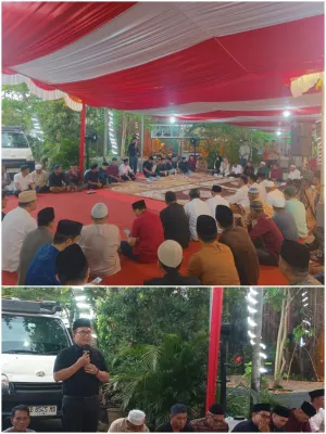 Momen Berbuka Puasa Bupati Sujiwo,Bersama Perangkat Desa RT.dan RW Di Sungai Raya.Dalam