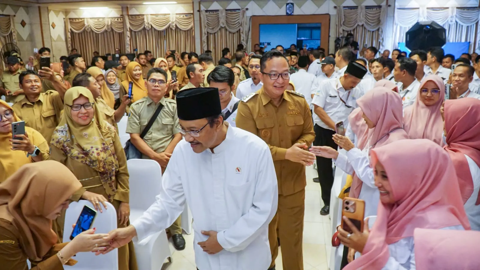 Kemensos dan Pemkab Gresik Perkuat Kolaborasi Pengentasan Kemiskinan dengan Data Bansos Akurat dan Tepat Sasaran Melalui DTSEN