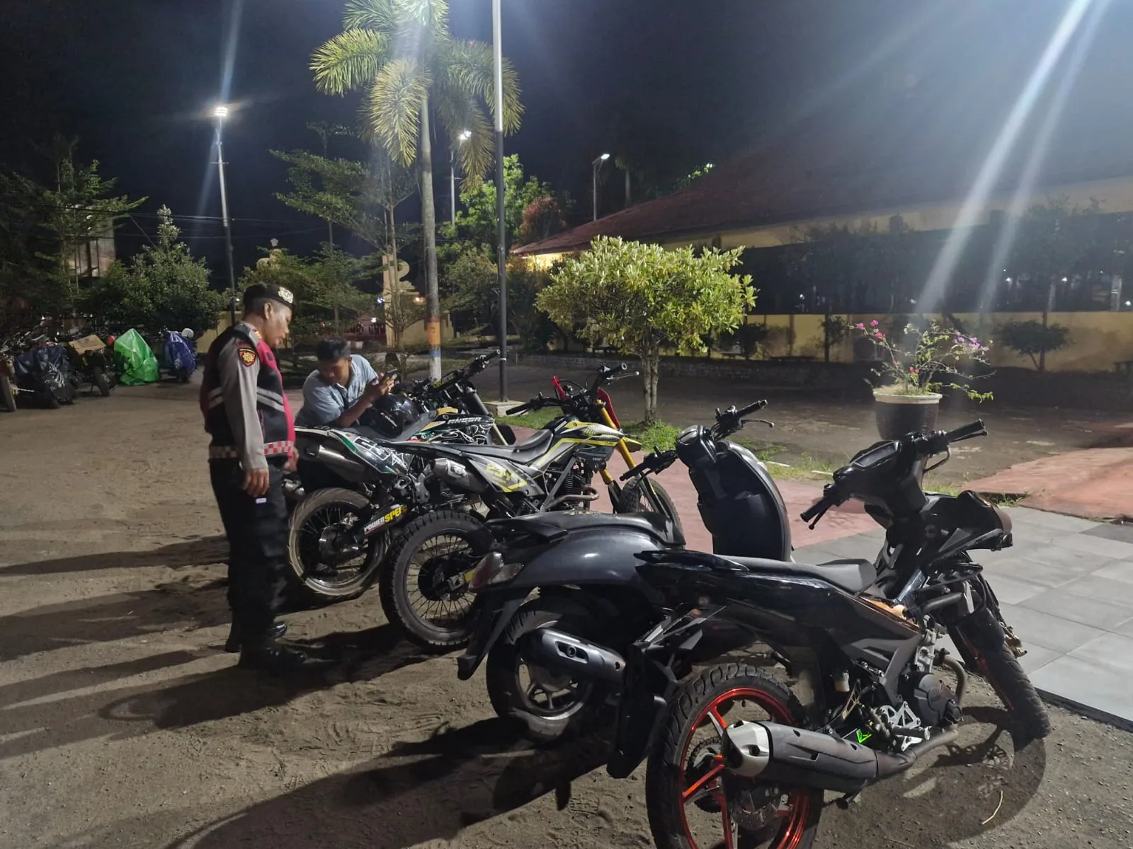 Polres Ketapang Gencar Laksanakan Penertiban Knalpot Brong Dan Aksi Balap Liar Melalui Tim UKL