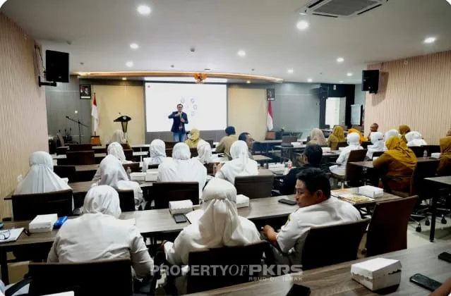 Tingkatkan Kepatuhan, RSUD dr. Iskak Bekali Karyawan Pemahaman Hukum Kesehatan