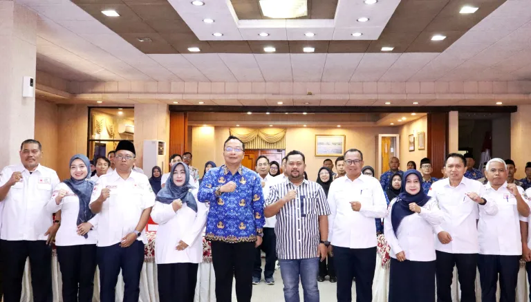 Bupati Yani Minta PMI Gresik Tingkatkan Kesiapsiagaan Hadapi Perubahan Iklim