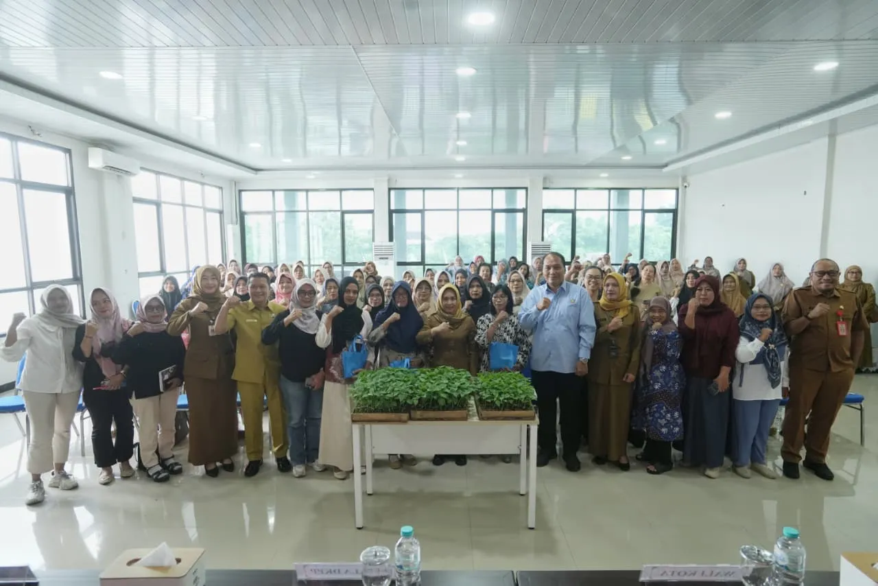 Pemkot Mojokerto Dorong Peran KWT dalam Pengendalian Inflasi Lewat Budidaya Cabai