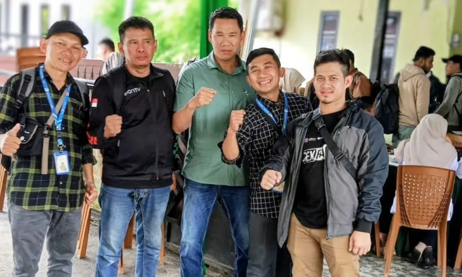 Kadis PUPR KUBU RAYA, Adakan Halal Bihalal, Sebagai Sarana Mempererat Silaturahmi”.