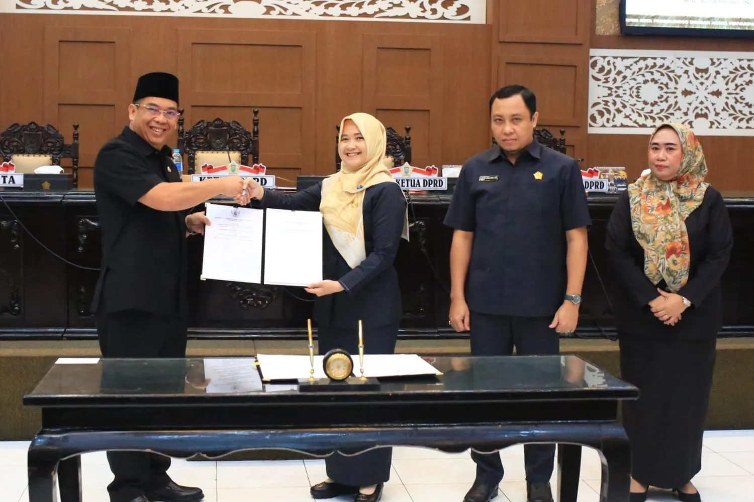 Rapat Paripurna, DPRD Kota Probolinggo Sampaikan Rekomendasi LKPJ Wali Kota Tahun Anggaran 2025