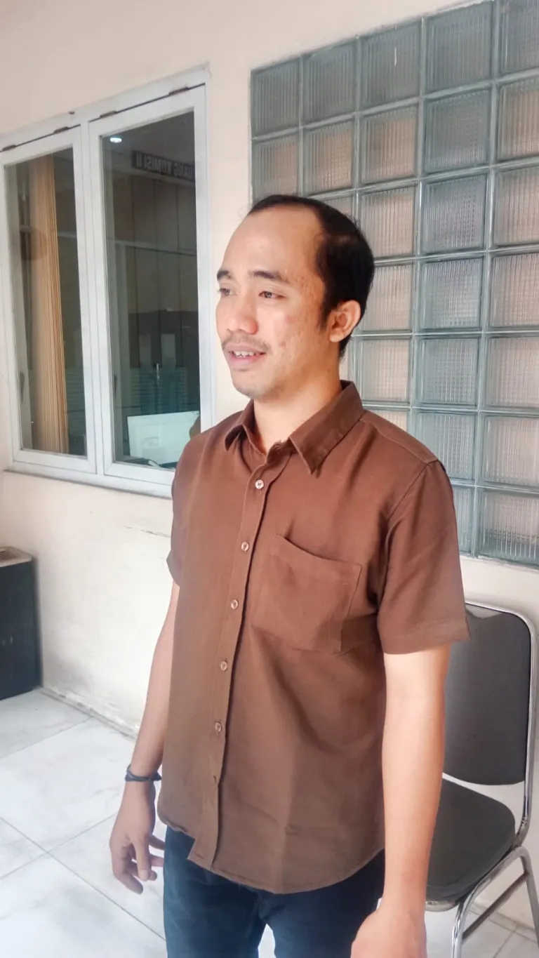 Anggota Komisi I DPRD Kota Probolinggo Guruh Dwi Prasetyo Soroti Pentingnya BOSDA untuk Stabilitas Operasional Sekolah