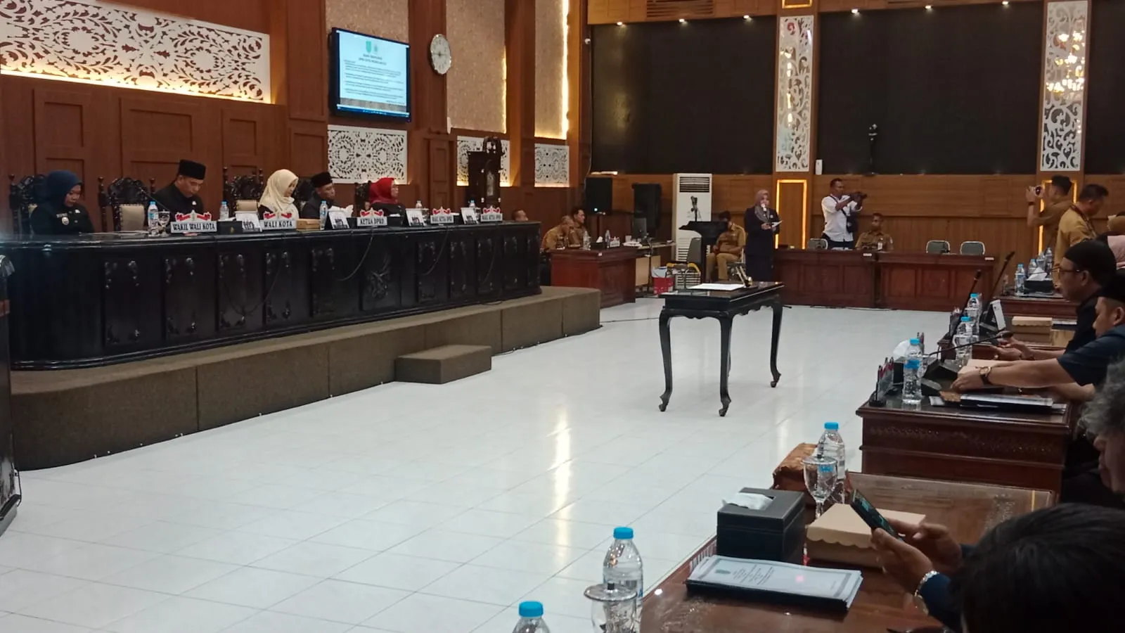Ketua Komisi III DPRD Kota Probolinggo Muchlas Kurniawan Kawal Pembahasan Raperda PKL