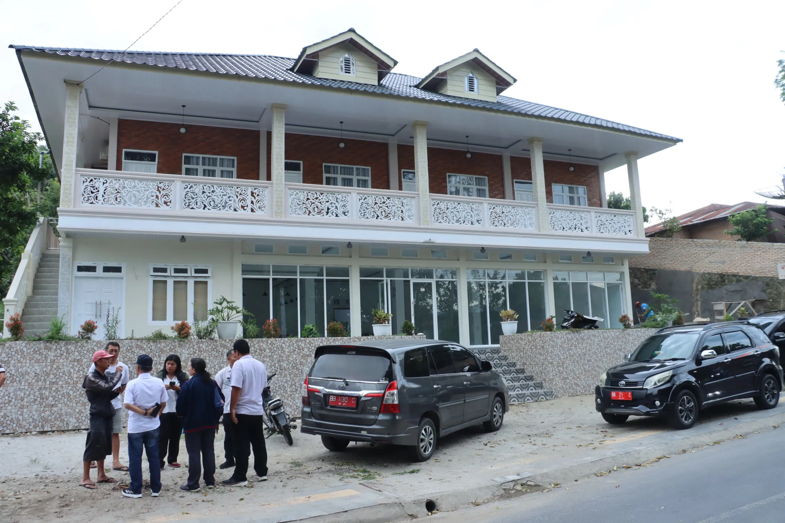 Pemkab Samosir Tertibkan Wilona Villa Tanpa Izin di Kawasan Wisata Tuktuk