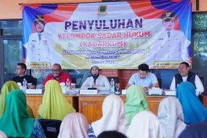 Ning Ita Ajak Warga Blooto Sadar Hukum, Mulai Bayar PBB Tepat Waktu hingga Jauhi Narkoba