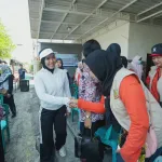 PSN Terintegrasi di Kelurahan Miji, Ning Ita Minta Warga Tak Lelah Jaga Kebersihan Lingkungan