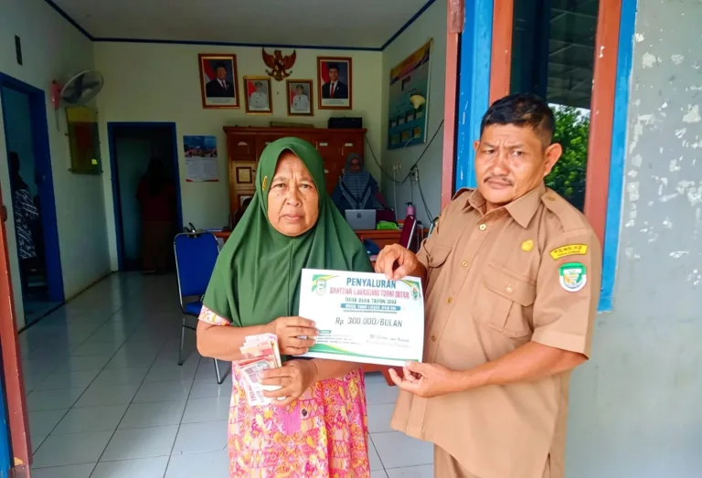 Pemdes Taba Lubuk Puding Salurkan BLT DD Tahap 1 Tahun 2026