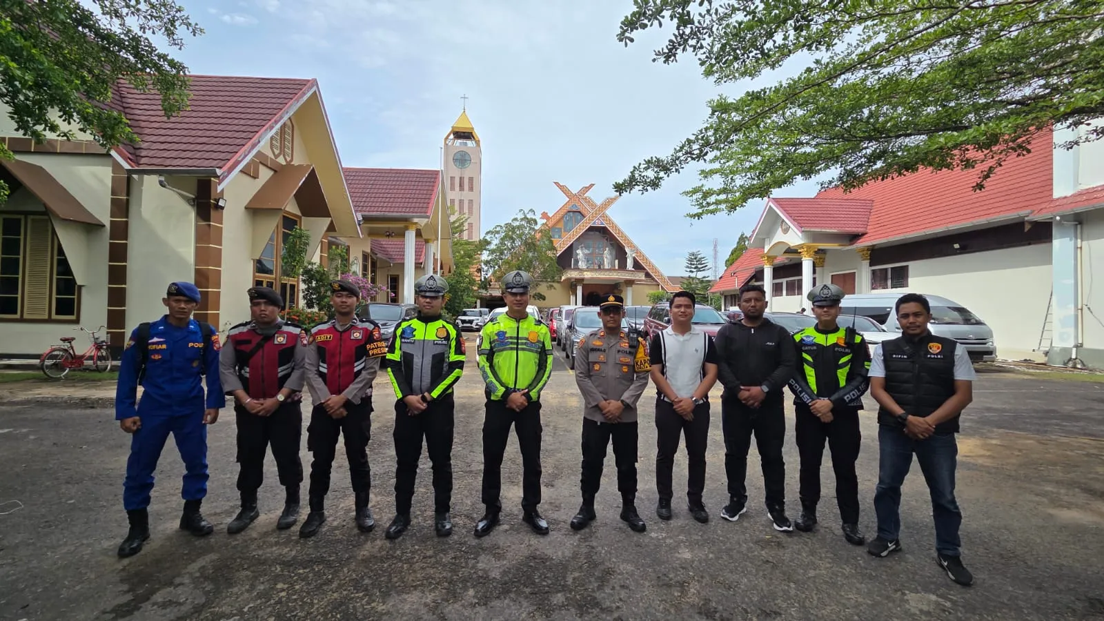 Polres Ketapang Laksanakan Pengamanan Ibadah Kenaikan Isa Al-Masih 2026 di Sejumlah Gereja