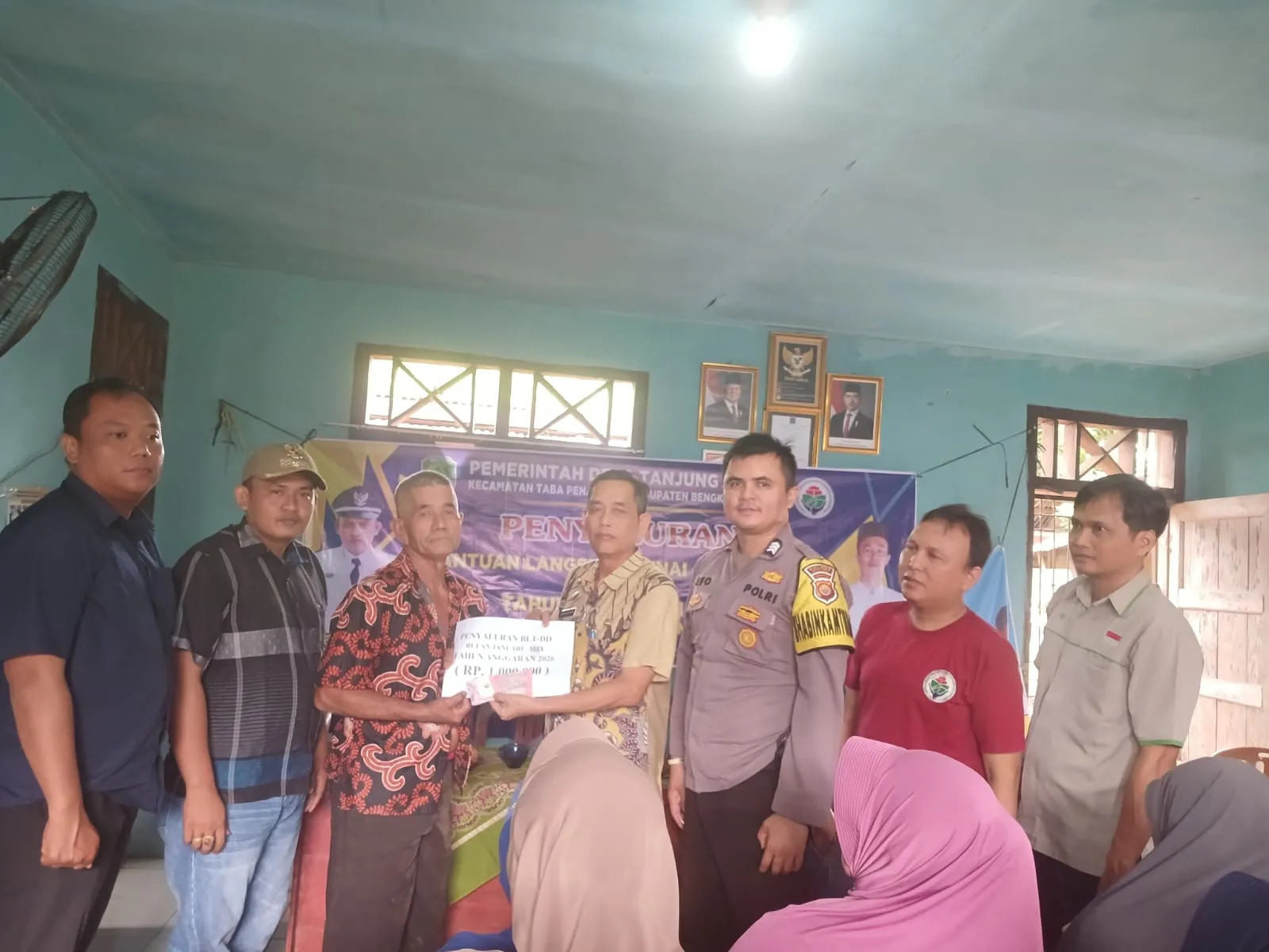 Salurkan BLT DD Tahap 1 di Januari dan Mei 2026, Warga Desa Tanjung Raman Tersenyum meriah