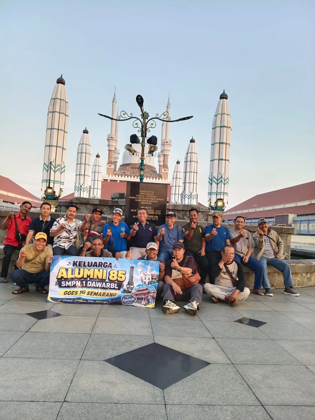 Alumni SMPN 1 Dawarblandong 85 Tour Semarang 2026, Wisata Religi dan Sejarah dalam Satu Hari