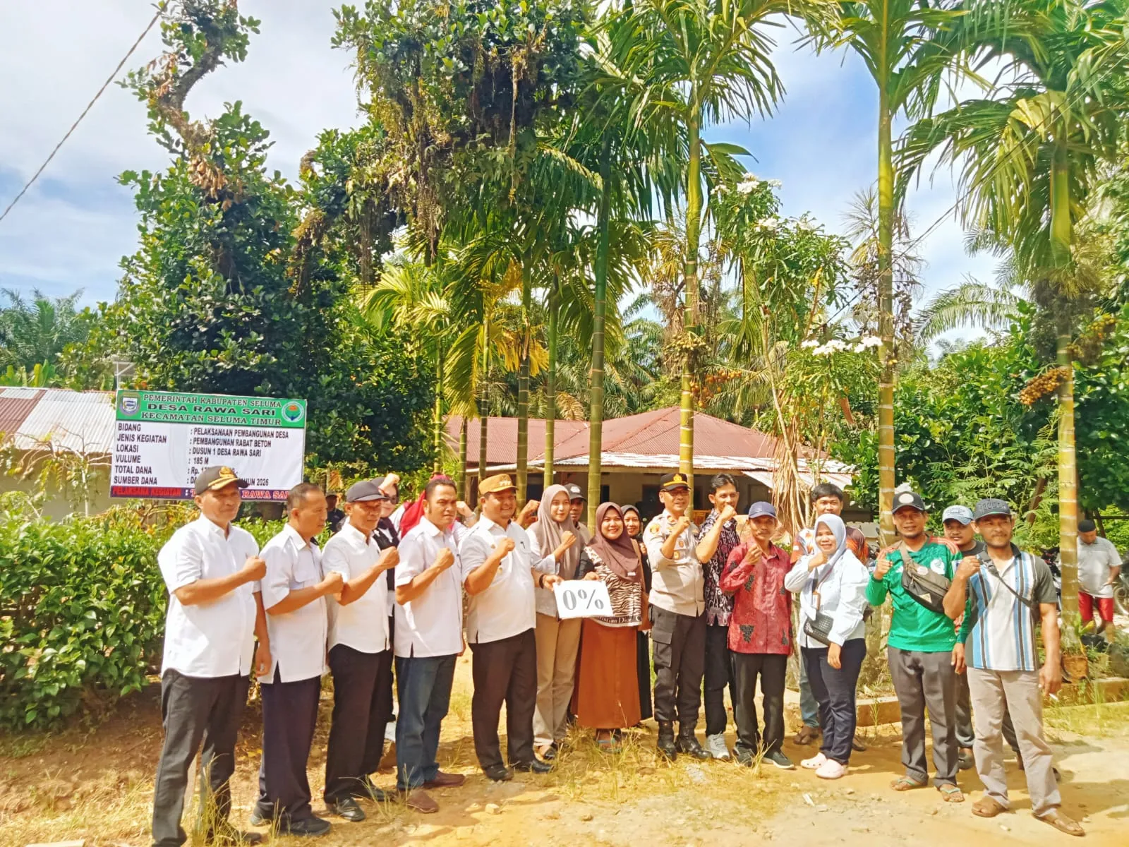 Kegiatan Nol % Rabat Beton Jalan Lingkungan RT 01 Terhubung ke RT02 Desa Rawa Sari di dusun 1 Resmi Dilaksanakan Tahun 2026 ini