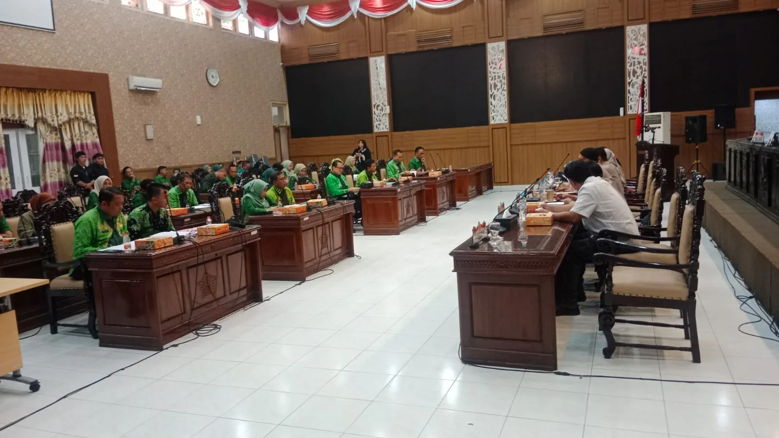 Komisi II DPRD Kota Probolinggo Gelar RDP Evaluasi PDRD, Inspektorat Kota Probolinggo Dorong Optimalisasi Pendapatan Daerah