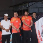 Gubernur Sumatera Utara Bersama Bupati Samosir Lepas Peserta Lomba 100K Trail of The Kings 2026