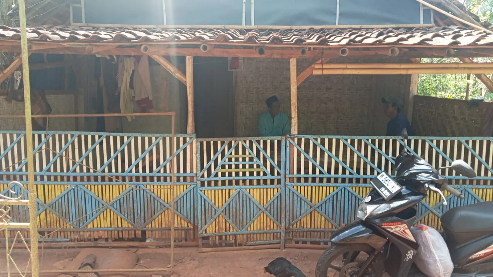 Suki warga Dusun Pang dagang Desa Gapurana Tak pernah Tersentuh Bantuan Apapun.