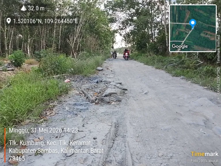 Tiga Dekade Terlantar, Jalan Dusun Sange Bakau Jadi Ancaman Keselamatan Warga!