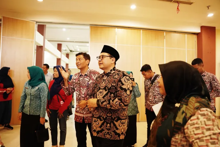 Cegah Kanker Serviks, Wakil Wali Kota Mojokerto Dorong Perempuan Lakukan Pemeriksaan IVA