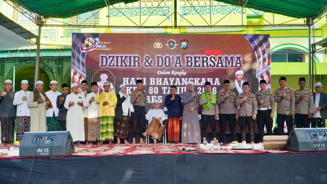 Dzikir dan Doa Bersama Hari Bhayangkara ke-80, Ribuan Jamaah Padati Masjid Agung Bangil