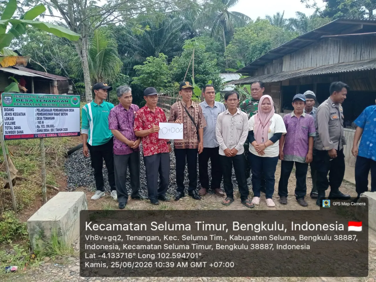 Pemdes Tenangan Bangun Rabat Beton, Realisasikan usulan Masyarakat Titik Nol Digelar