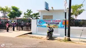 Grand Opening Kolam Renang Aquatic Mewah Petarukan Diwarnai Pencurian Tas Milik Pengunjung