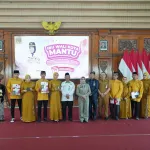 Empat Pasangan Kawin Siri di Kota Mojokerto Resmi Miliki Akta Nikah Lewat Si Pandu Cinta
