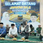 Usai Tunaikan Rukun Islam Kelima, Jemaah Haji Kota Mojokerto Tiba di Bumi Majapahit