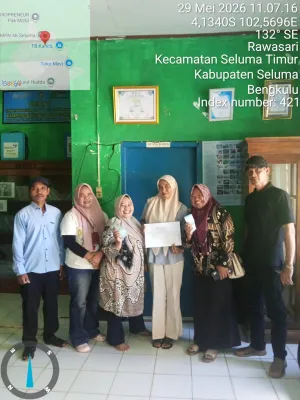 Dukung Kesejahteraan Pendidik Anak Usia Dini, Pemdes Rawa Sari Salurkan Insentif Guru PAUD Bakti Mulia