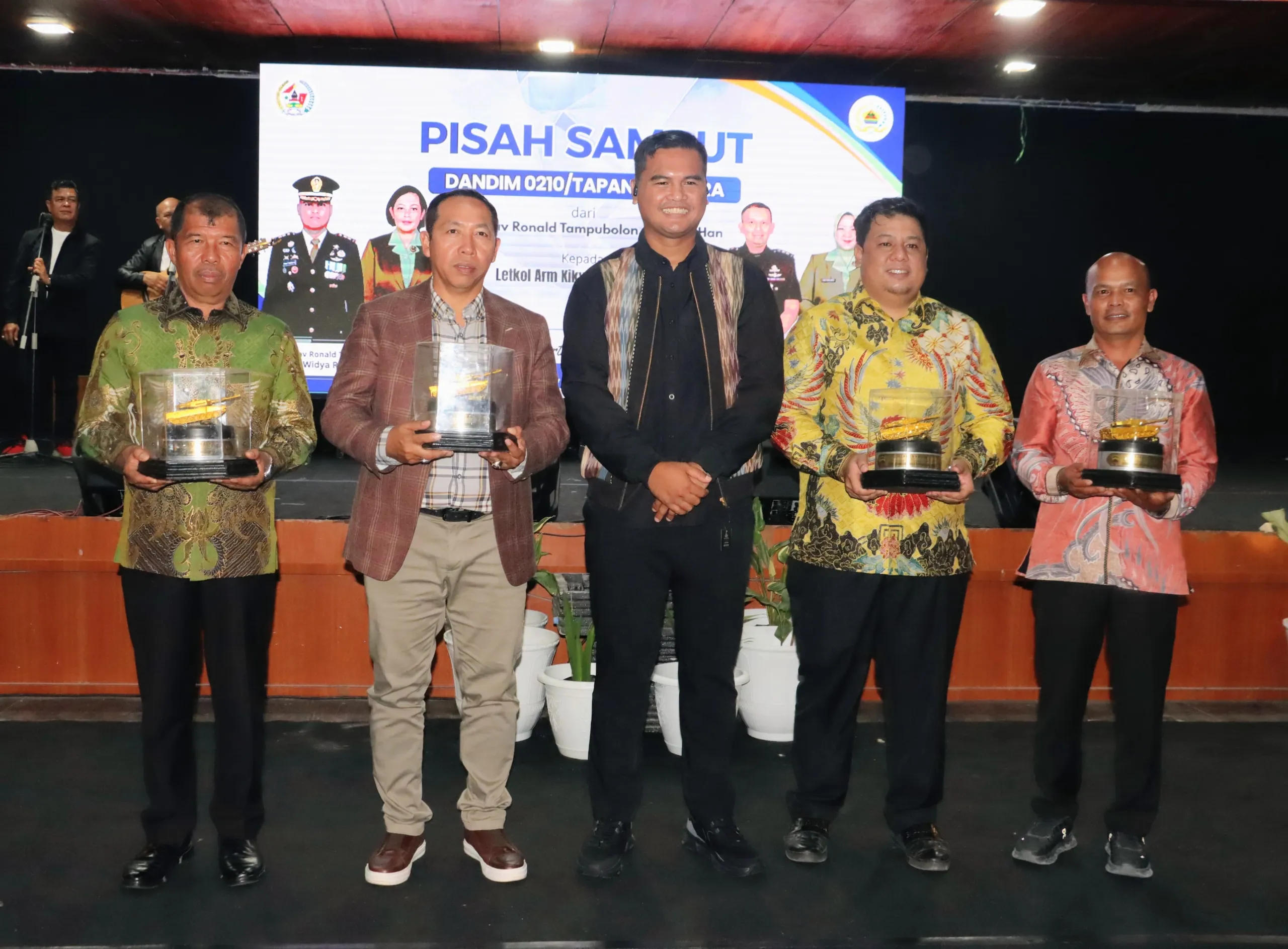 Pisah Sambut Dandim 0210/Tapanuli Utara, Bupati Samosir Harapkan Sinergi Forkopimda Semakin Solid