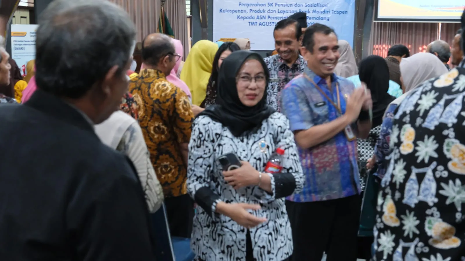 Bupati Anom Apresiasi Pengabdian 130 ASN Pemkab Pemalang yang Terima SK Pensiun