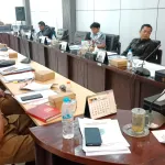 Kasat Pol PP Kota Probolinggo Paparkan Strategi Penertiban Humanis Dan Penataan PKL dalam Pembahasan KUA-PPAS 2027