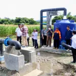 Tim UK FCDO, Bapperida Sumut dan Pemkab Samosir Tinjau Implementasi Pompa Air Tenaga Surya di Kabupaten Samosir