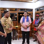 Bupati Samosir Jamu Wagub Papua Selatan, Rajut Kolaborasi Budaya dari Samosir untuk Indonesia
