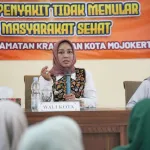 Sinergi Pencegahan PTM Kelurahan Meri Perkuat Pencegahan PTM, Ning Ita Ajak Masyarakat Biasakan Pola Hidup Sehat