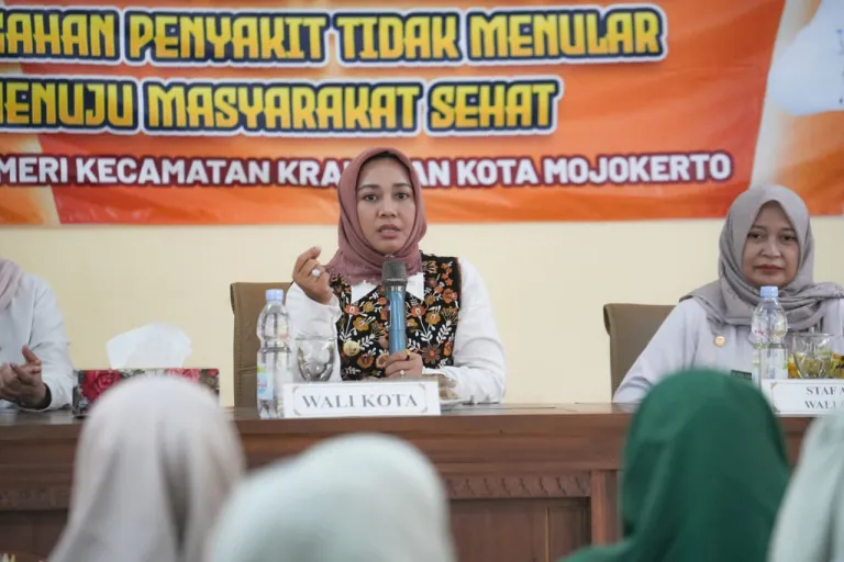 Sinergi Pencegahan PTM Kelurahan Meri Perkuat Pencegahan PTM, Ning Ita Ajak Masyarakat Biasakan Pola Hidup Sehat