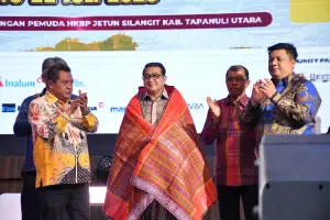Bupati Samosir Komitmen Dukung Pembangunan Ekonomi Kreatif di Kawasan Danau Toba