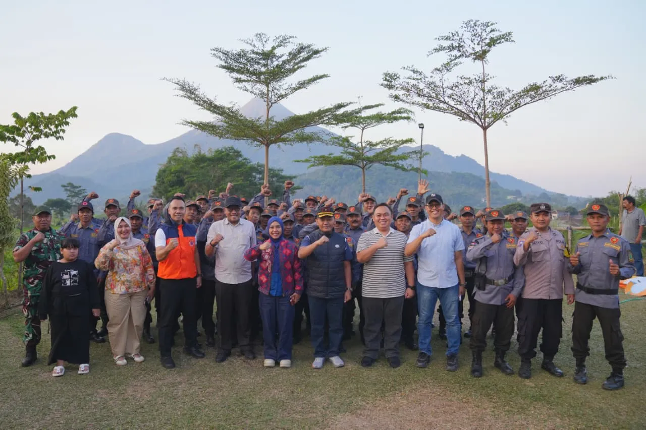 Satlinmas Kelurahan Meri Perkuat Kompetensi Wujudkan Kampung Siaga Bencana