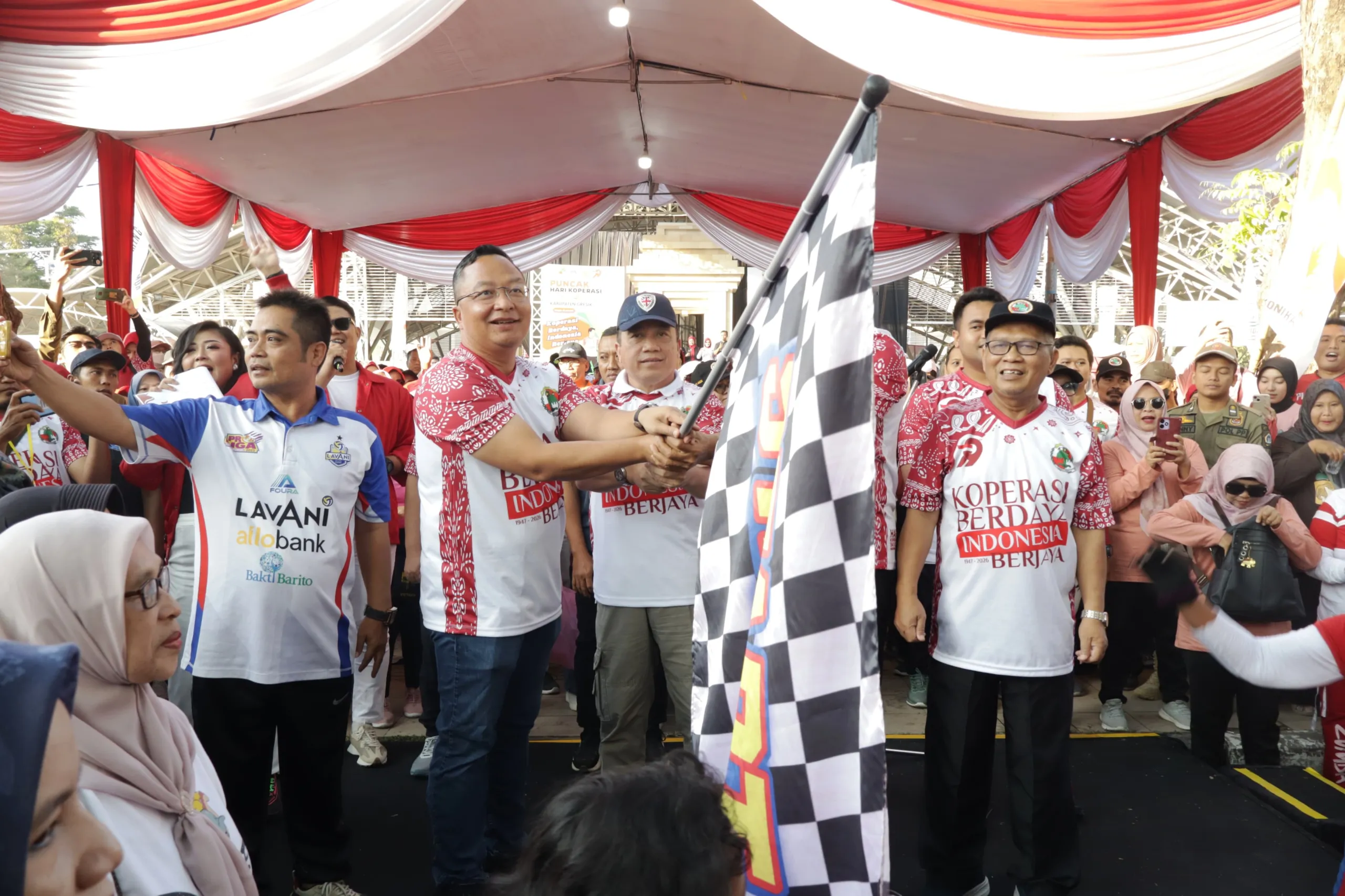 Hadiri Harkopnas ke-79, Wabup Alif Tegaskan KDKMP Bukan Untuk Singkirkan Toko Kelontong