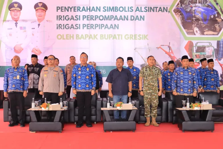 Hadapi Perubahan Iklim, Bupati Fandi Akhmad Yani Perkuat Pertanian Gresik melalui Modernisasi Irigasi.