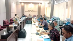 Komisi II DPRD Kota Probolinggo Bahas KUA-PPAS APBD 2027, Soroti Kebocoran Air PUDAM Dan Percepatan Meterisasi PJU