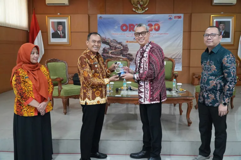 Investasi Sambil Membangun Negeri, Kemenkeu dan Pemkot Cimahi Kenalkan ORI030