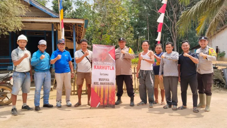 Polsek Manis Mata Bersama PT Bangun Nusa Mandiri Gelar Patroli Gabungan dan Edukasi Masyarakat
