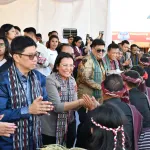 Festival Tao Toba Joujou 2026 Yang ke-4 di Samosir Resmi Dibuka Bupati Vandiko Timotius Gultom