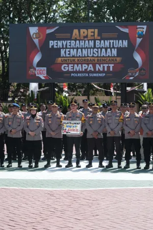 Kapolresta Sumenep Pimpin Apel Jam Pimpinan dan Penyerahan Bantuan Kemanusiaan untuk Korban Gempa NTT