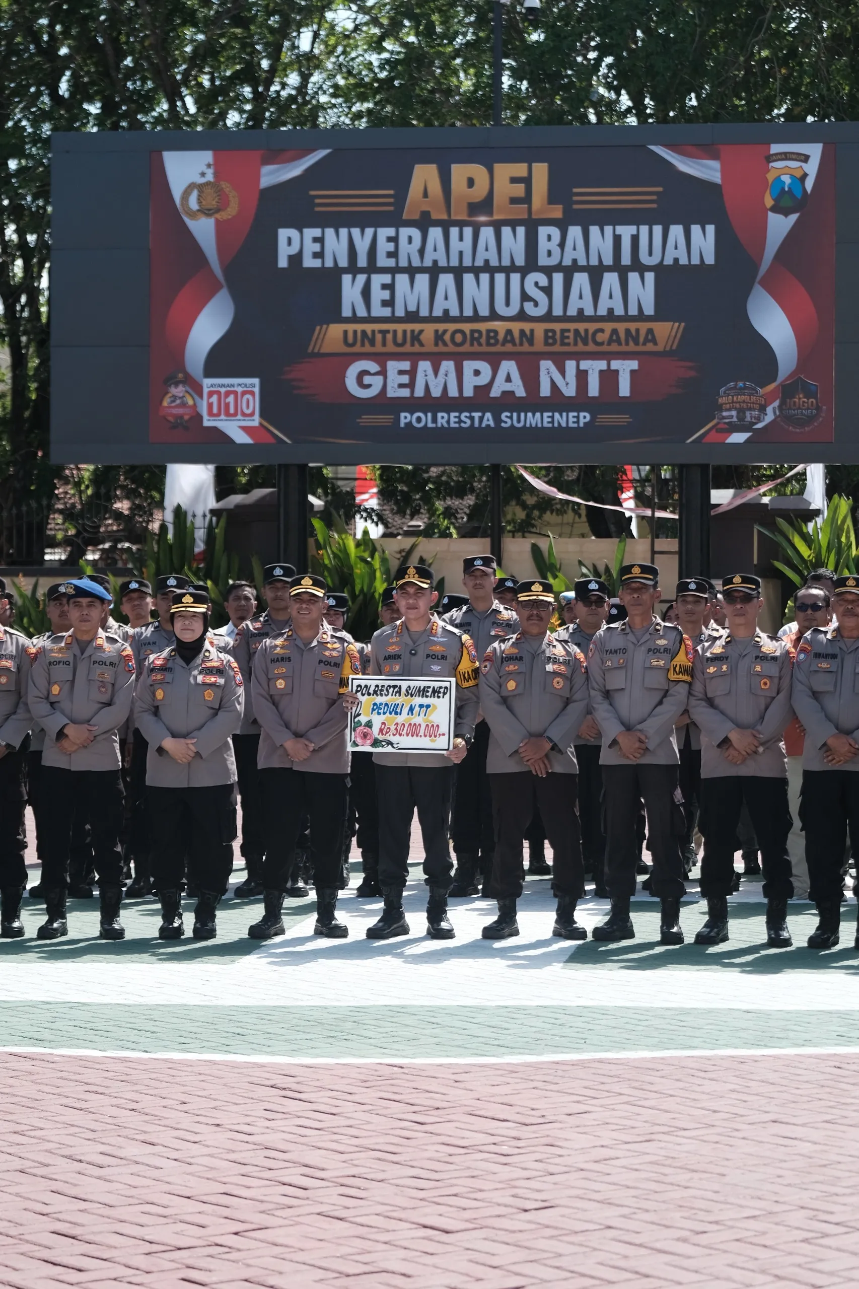 Kapolresta Sumenep Pimpin Apel Jam Pimpinan dan Penyerahan Bantuan Kemanusiaan untuk Korban Gempa NTT