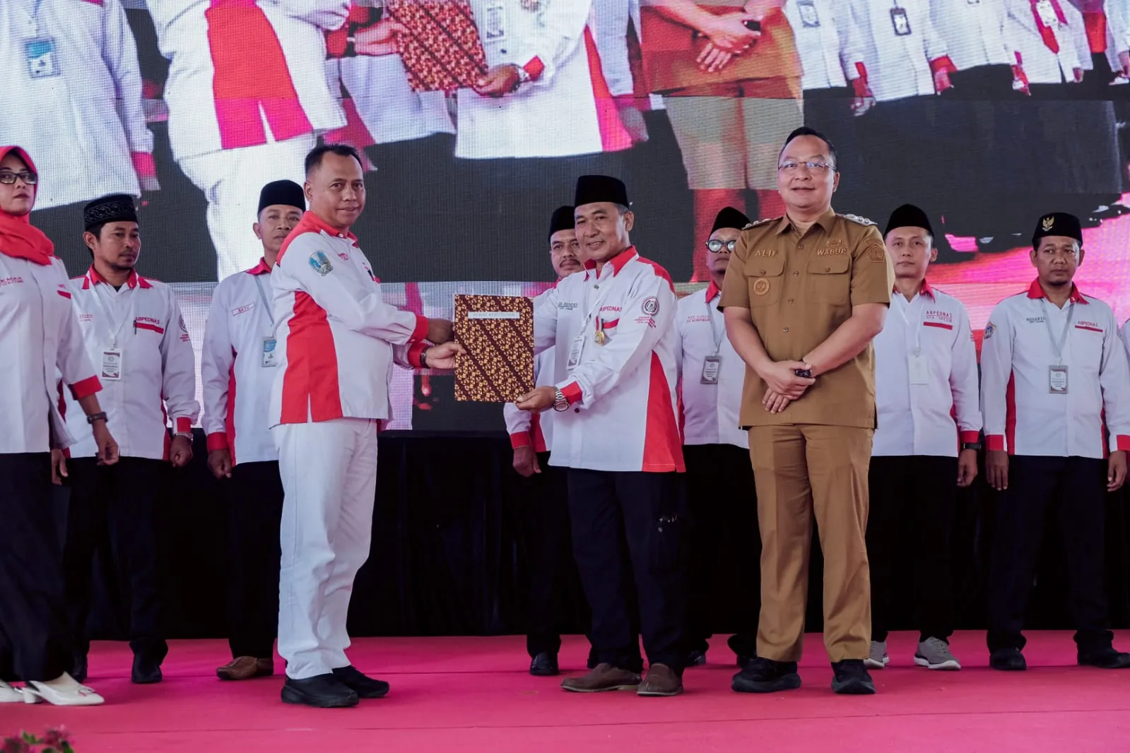 DPC Abpednas Gresik Dilantik, Wabup Alif Dorong BPD Jadi Mitra Strategis Bangun Desa